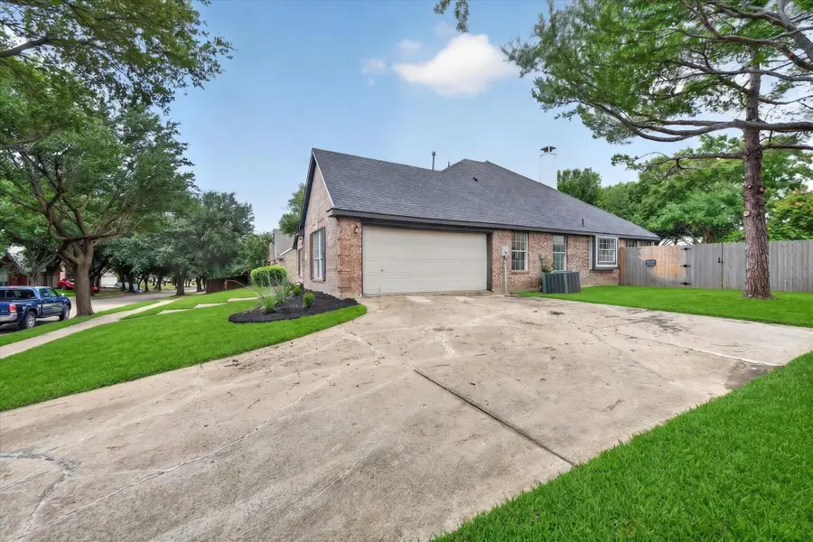 7915 Rogue River Trail, Fort Worth, TX 76137 - #3