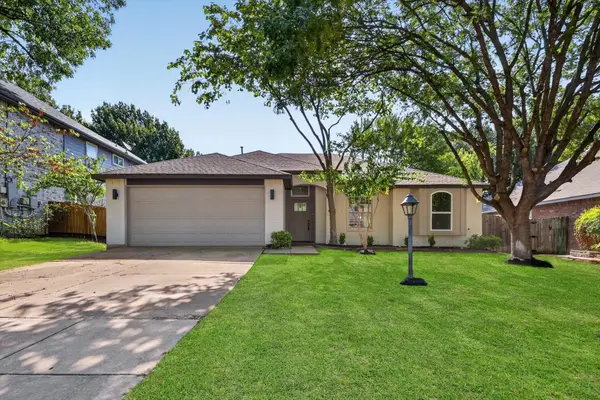 2116 Brooklake Street W, Denton, TX 76207