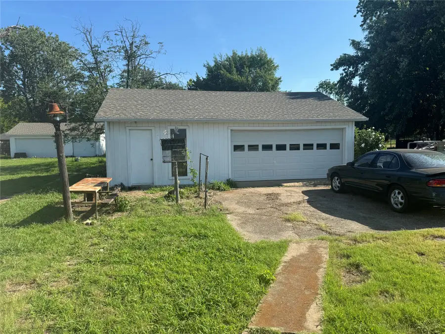 1601 Blackburn Road, Sachse, TX 75048 - #2