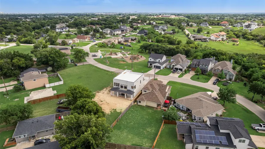 7622 W Shore Drive, The Colony, TX 75056 - #3