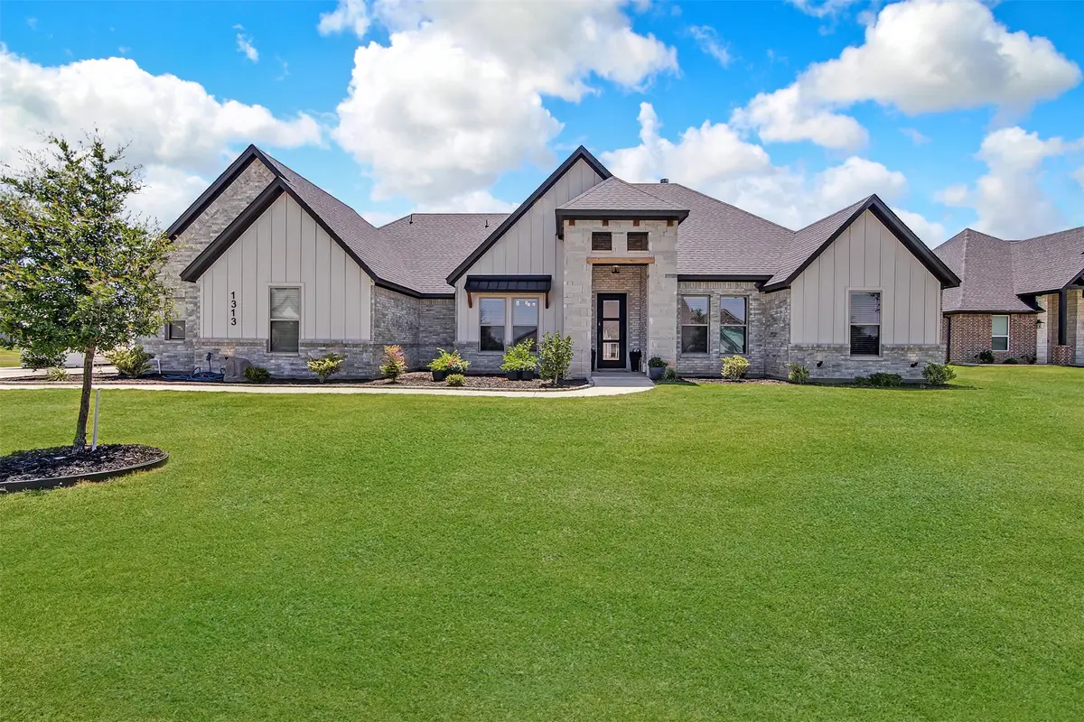 1313 Green Ridge Road, Weatherford, TX 76085 - #1