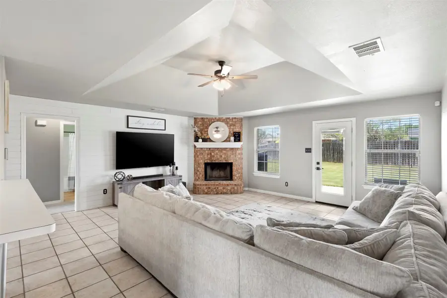 6213 Peach Tree Drive, Midlothian, TX 76065 - #2