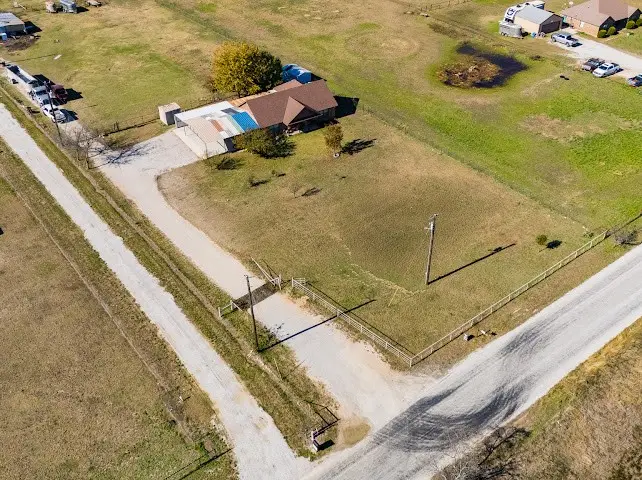 792 County Road 4213, Decatur, TX 76234 - #1