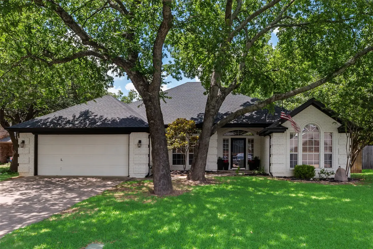 2921 Oak Ridge Drive, Hurst, TX 76054 - #1