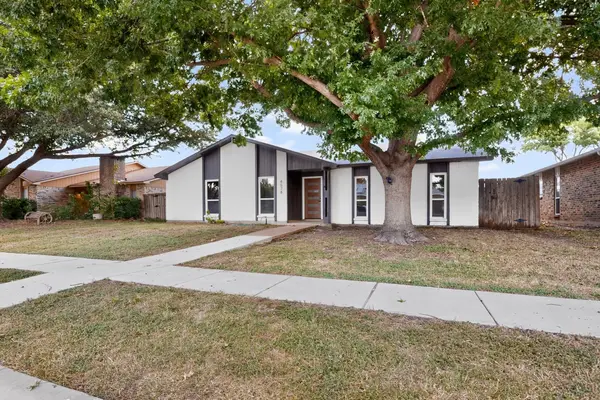 4528 Augusta Street, The Colony, TX 75056