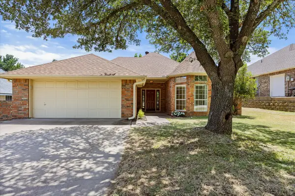 8724 Bellechase Road, Granbury, TX 76049