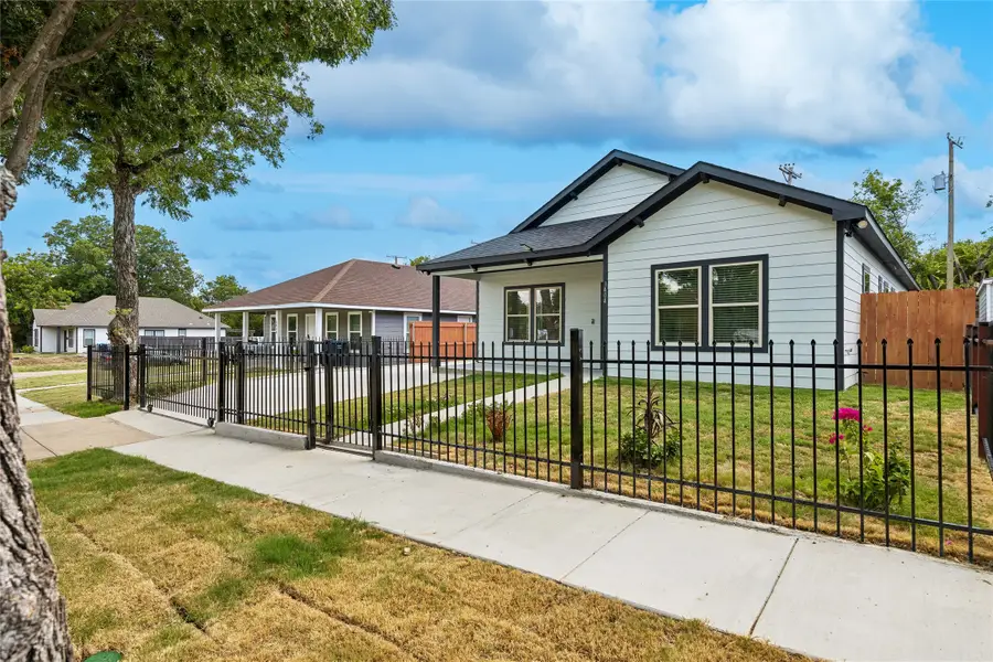 1404 E Cannon Street, Fort Worth, TX 76104 - #3
