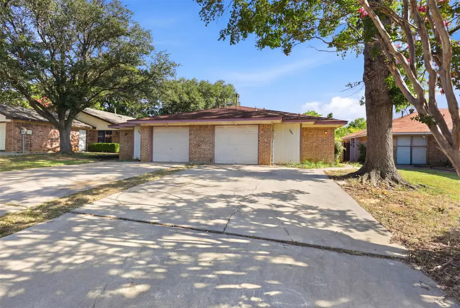 413 & 409 Gabe Court, Denton, TX 76207 - #3