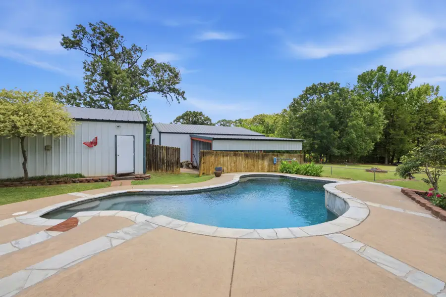 3583 Vz County Road 4907, Ben Wheeler, TX 75754 - #3