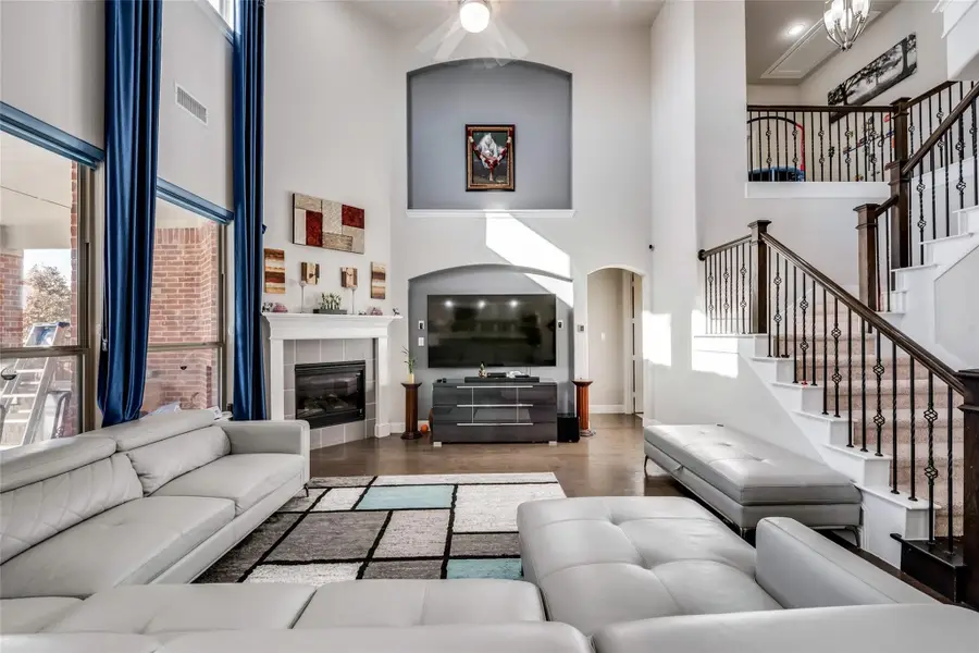 7207 Arches Avenue, Irving, TX 75063 - #3