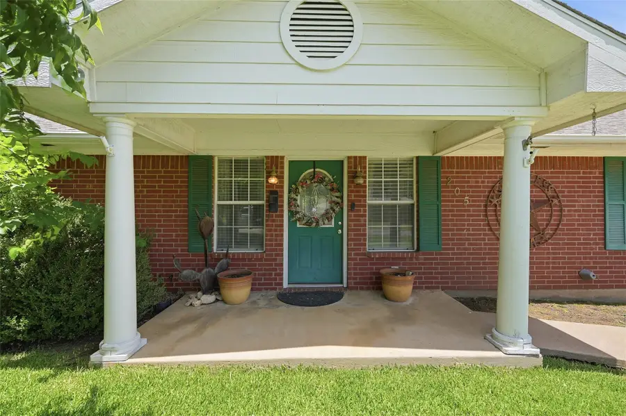 205 3rd Street, Whitesboro, TX 76273 - #3