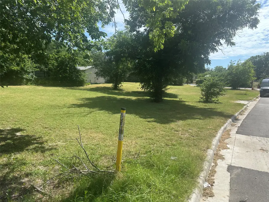 3324 Mohawk Trail, Lake Worth, TX 76135 - #3
