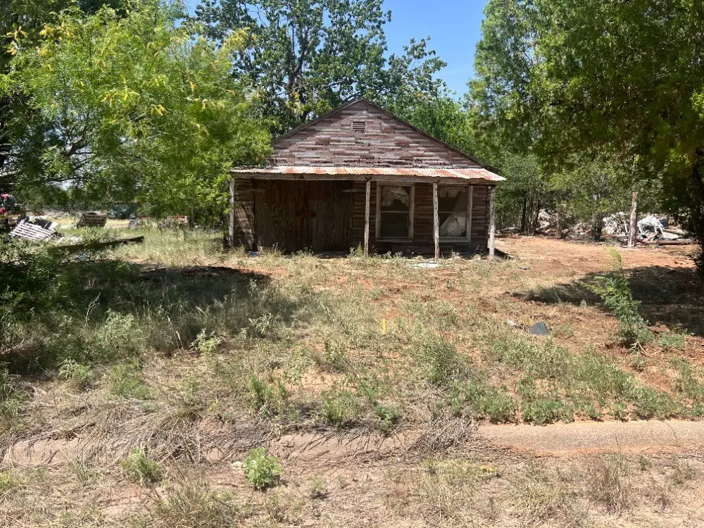 615 Davenport E, Stamford, TX 79553 - #1