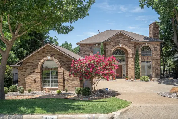 5208 Yacht Club Drive, Rockwall, TX 75032