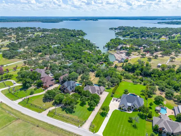9549 Dickson Road, Fort Worth, TX 76179