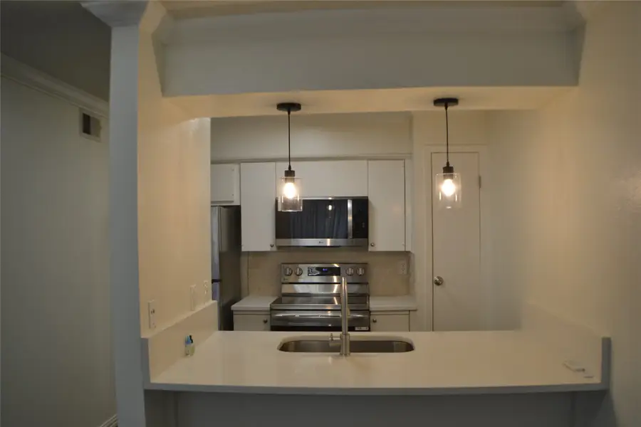 4859 Cedar Springs Road #255, Dallas, TX 75219 - #2