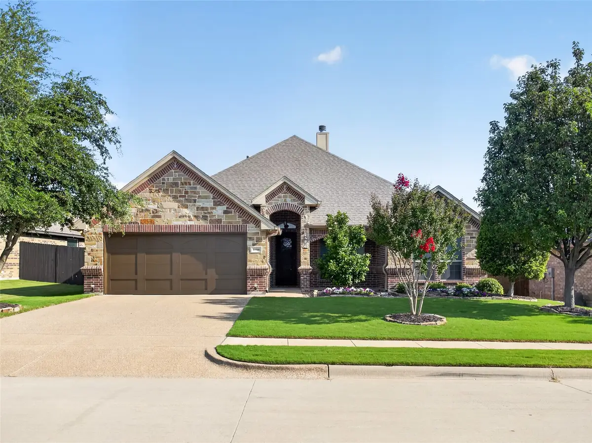 11000 Wanamaker Drive, Benbrook, TX 76126 - #1
