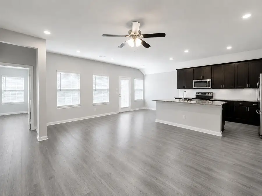 111 Dartmouth Avenue, Farmersville, TX 75442 - #3