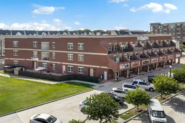 251 S Mill Street #380, Lewisville, TX 75057