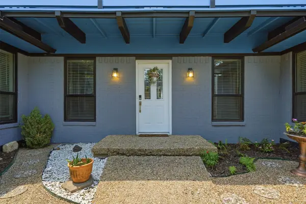 1613 Iroquois Drive, Garland, TX 75043