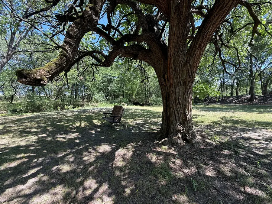 288 County Road 4430, Whitewright, TX 75491 - #2