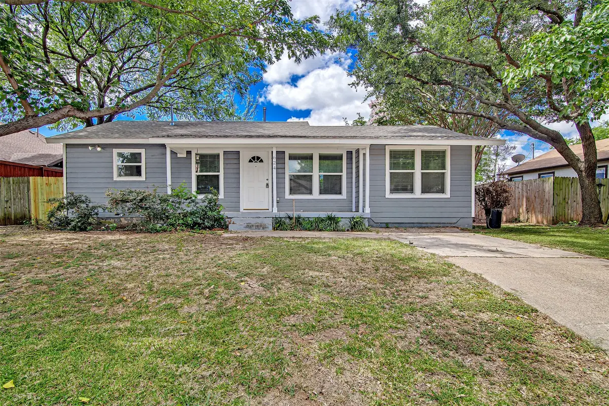 624 E Ellen Avenue, Hurst, TX 76053 - #1