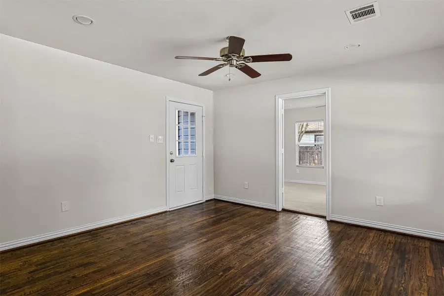 624 E Ellen Avenue, Hurst, TX 76053 - #3