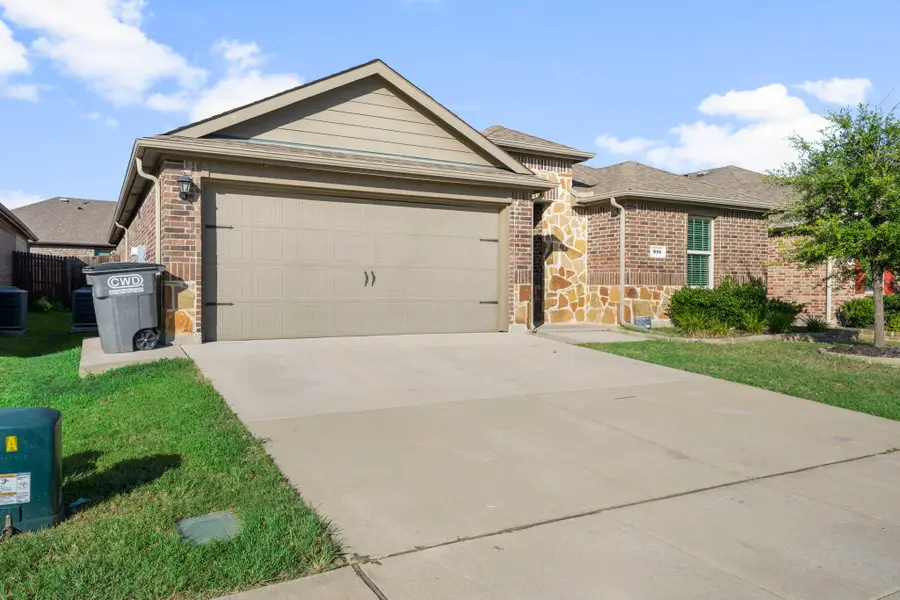 806 Meadow Wood Lane, Princeton, TX 75407 - #2