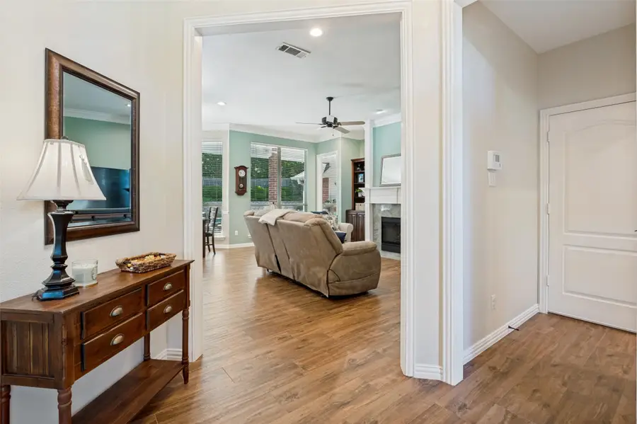 3921 Parker Oaks Drive, Arlington, TX 76016 - #3