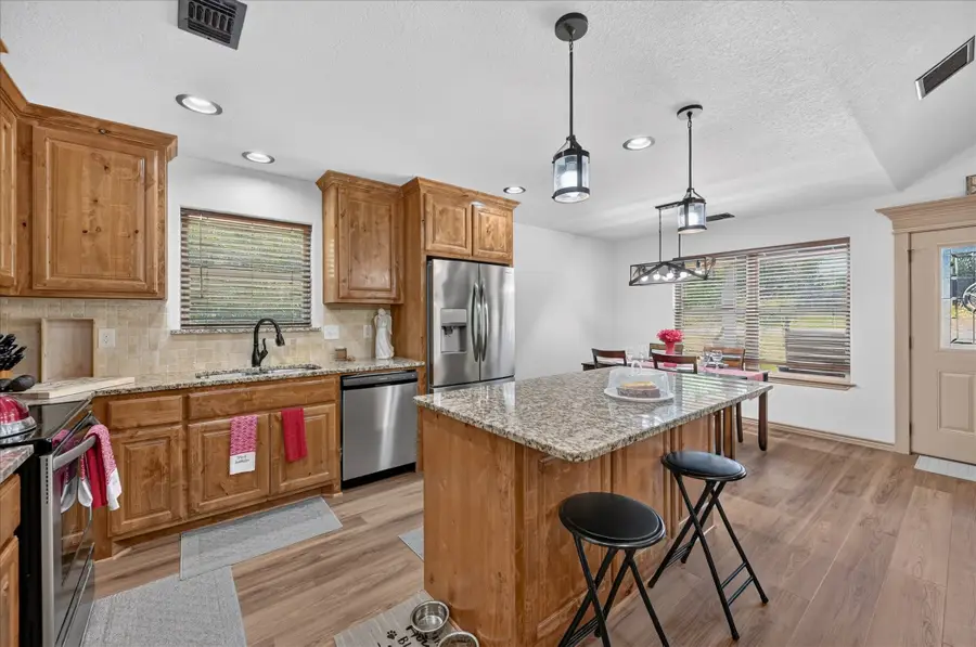 2615 Dove Trail, Granbury, TX 76048 - #2