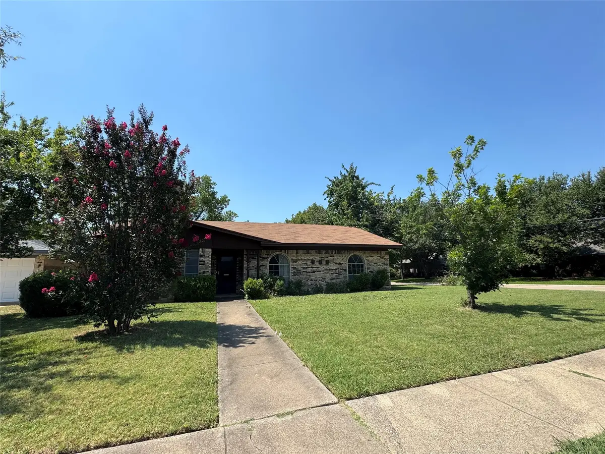 722 Goodyear Street, Irving, TX 75062 - #1