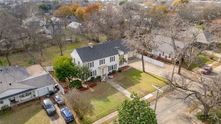 2025 Walworth Street, Greenville, TX 75401 - #2