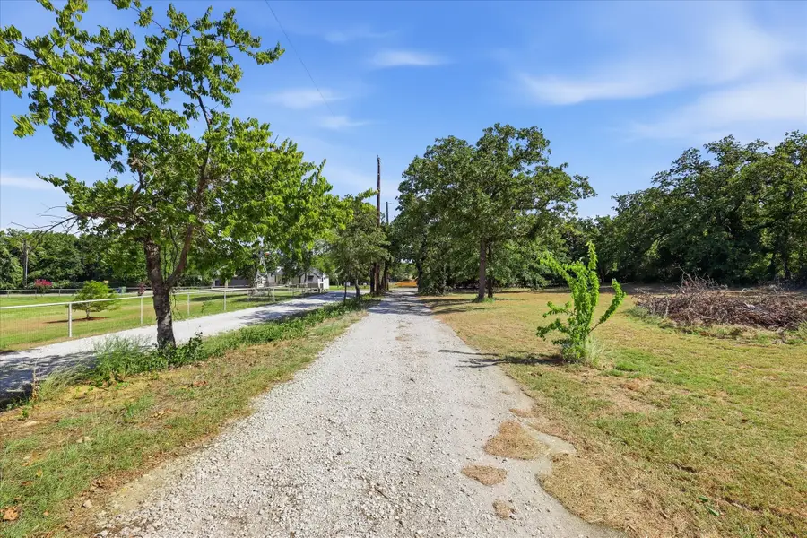 6901 Hawk Road, Flower Mound, TX 75022 - #2