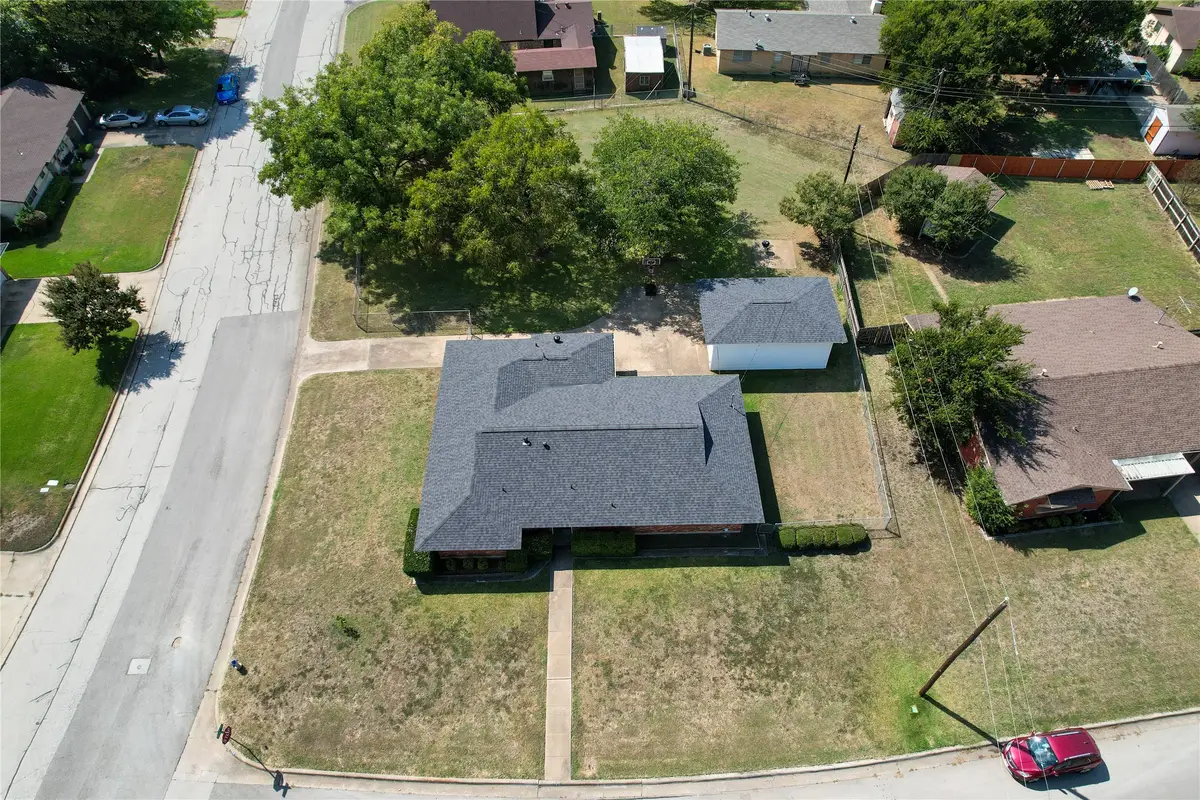 240 Smith Street, Burleson, TX 76028 - #1