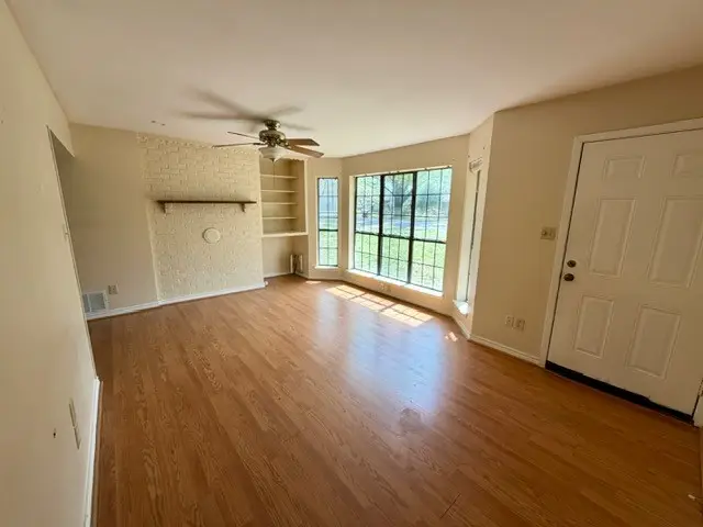 210 W Houston Street, Leonard, TX 75452 - #2