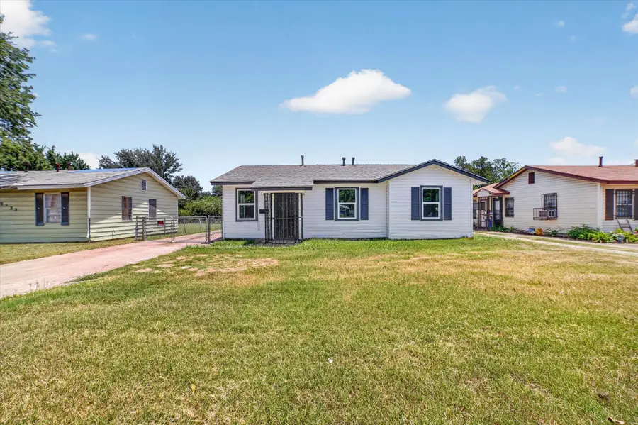 5137 E Berry Street, Fort Worth, TX 76119 - #2
