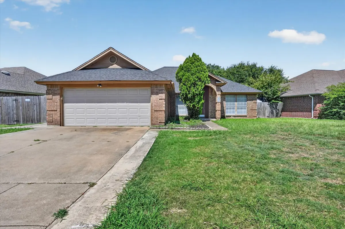 7405 Emerywood Lane, Fort Worth, TX 76137 - #1