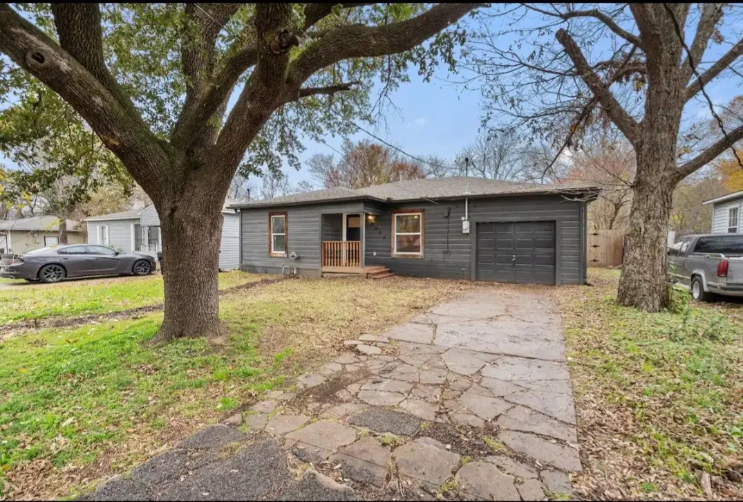 4504 3rd Street, Greenville, TX 75401 - #1