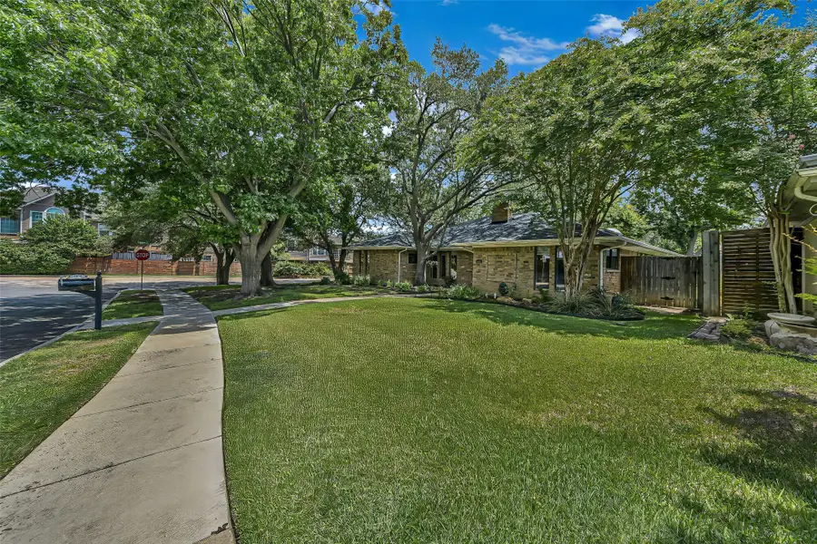 4020 Flintridge Drive, Irving, TX 75038 - #2