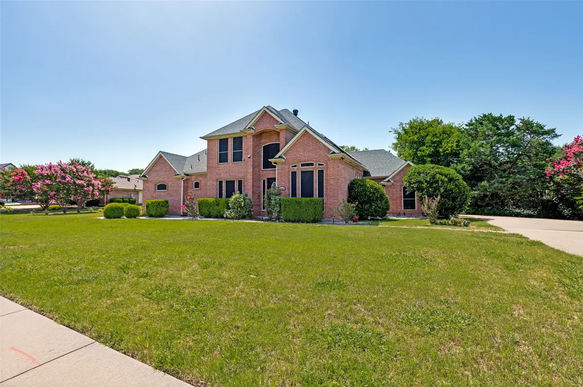 2828 S Lakeview Drive, Cedar Hill, TX 75104 - #1