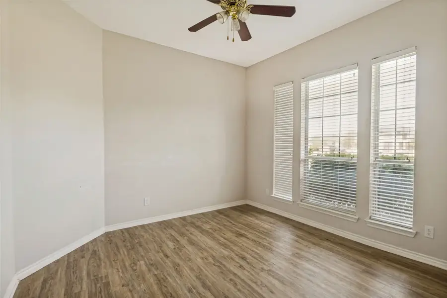 2828 S Lakeview Drive, Cedar Hill, TX 75104 - #2