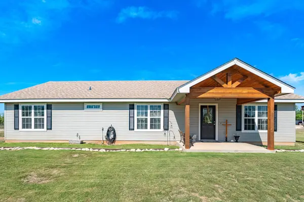1002 County Road 209, Wingate, TX 79566