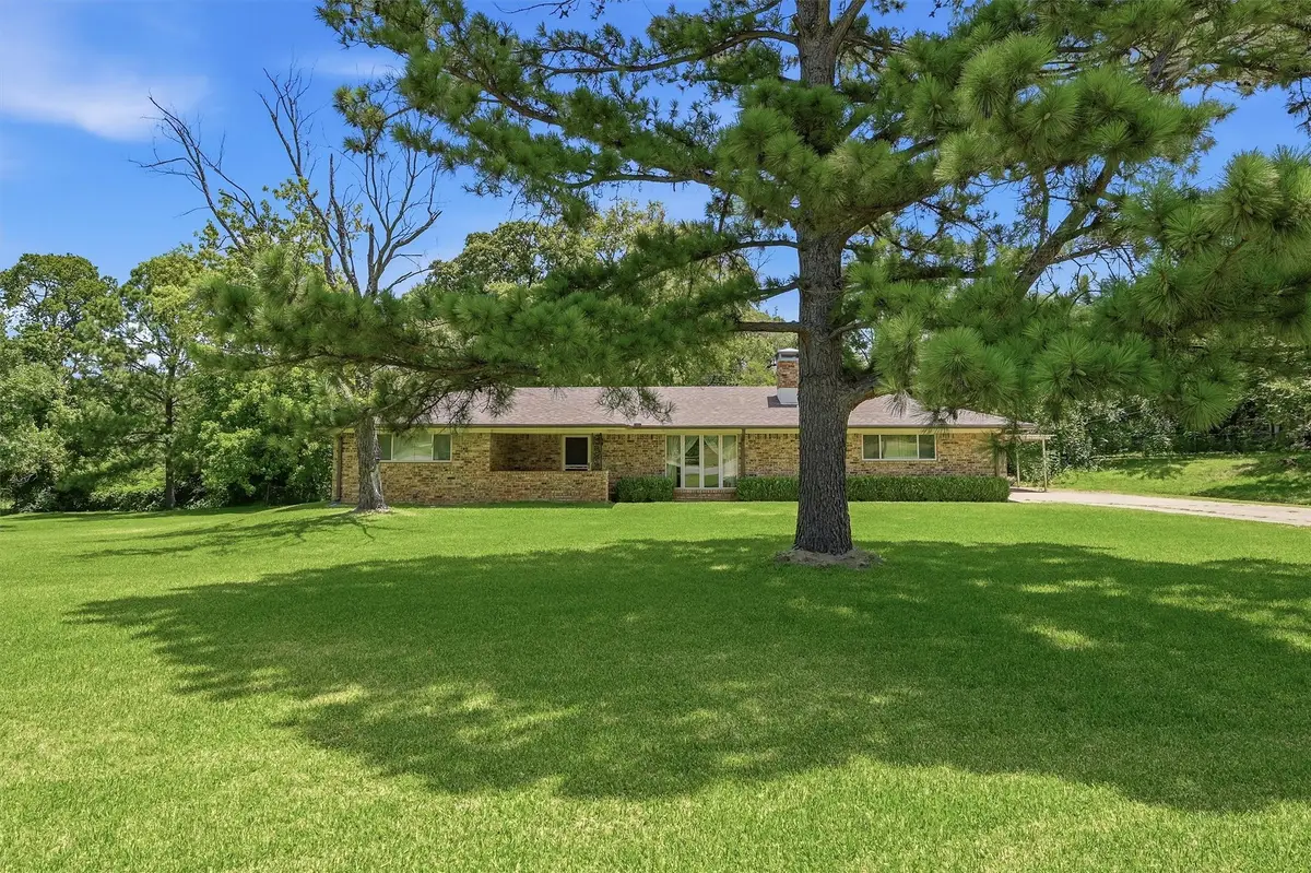 820 Layne Drive, Denison, TX 75020 - #1