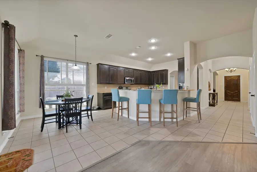 7256 Lake Country Drive, Fort Worth, TX 76179 - #2
