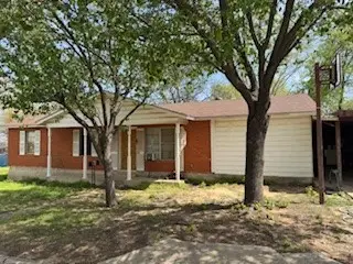 201 Hillcrest Drive, Nocona, TX 76255