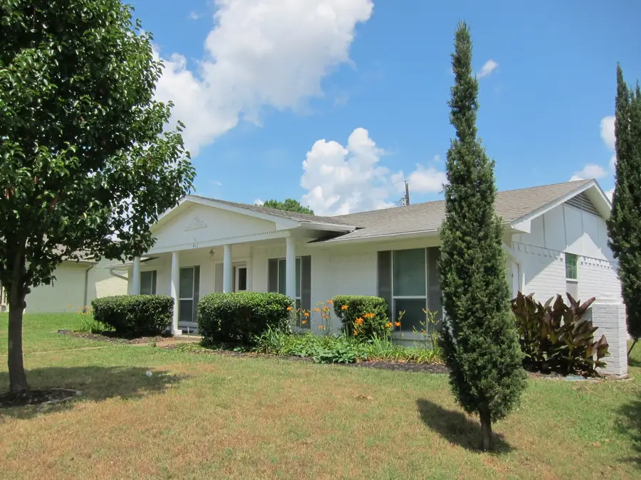 416 Cambridge Drive, Richardson, TX 75080 - #2