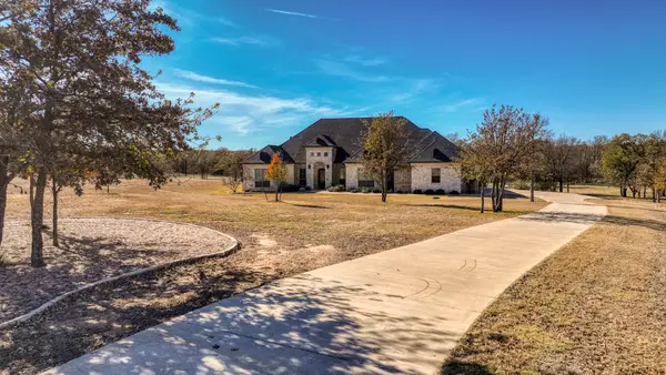 140 Rocky Run Street, Lipan, TX 76462