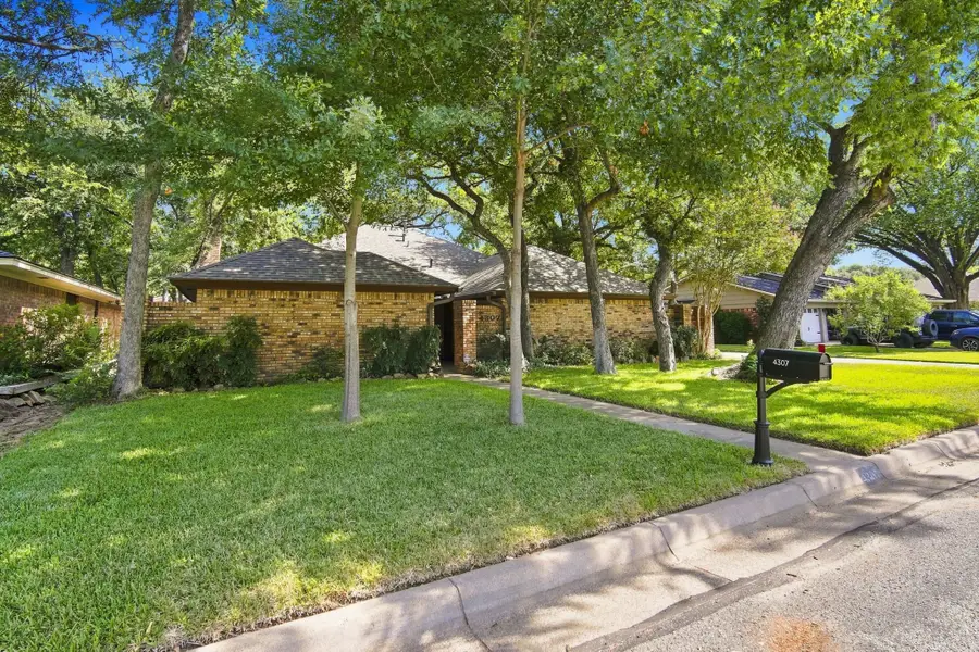 4307 Churchwood Drive, Arlington, TX 76016 - #3