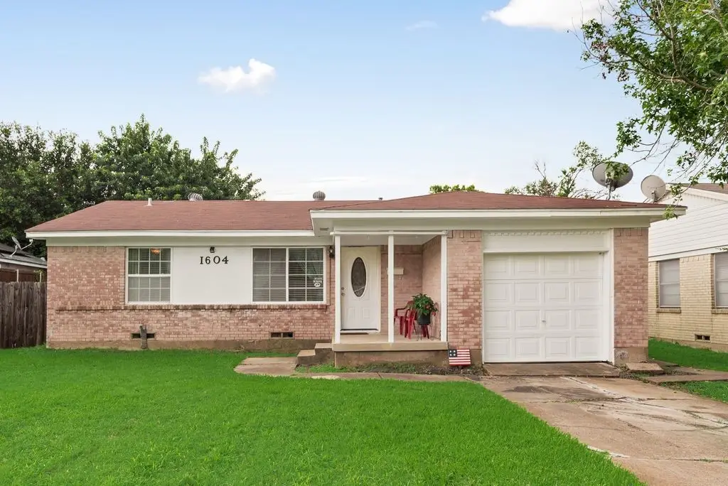 1604 Summit Street, Mesquite, TX 75149 - #1