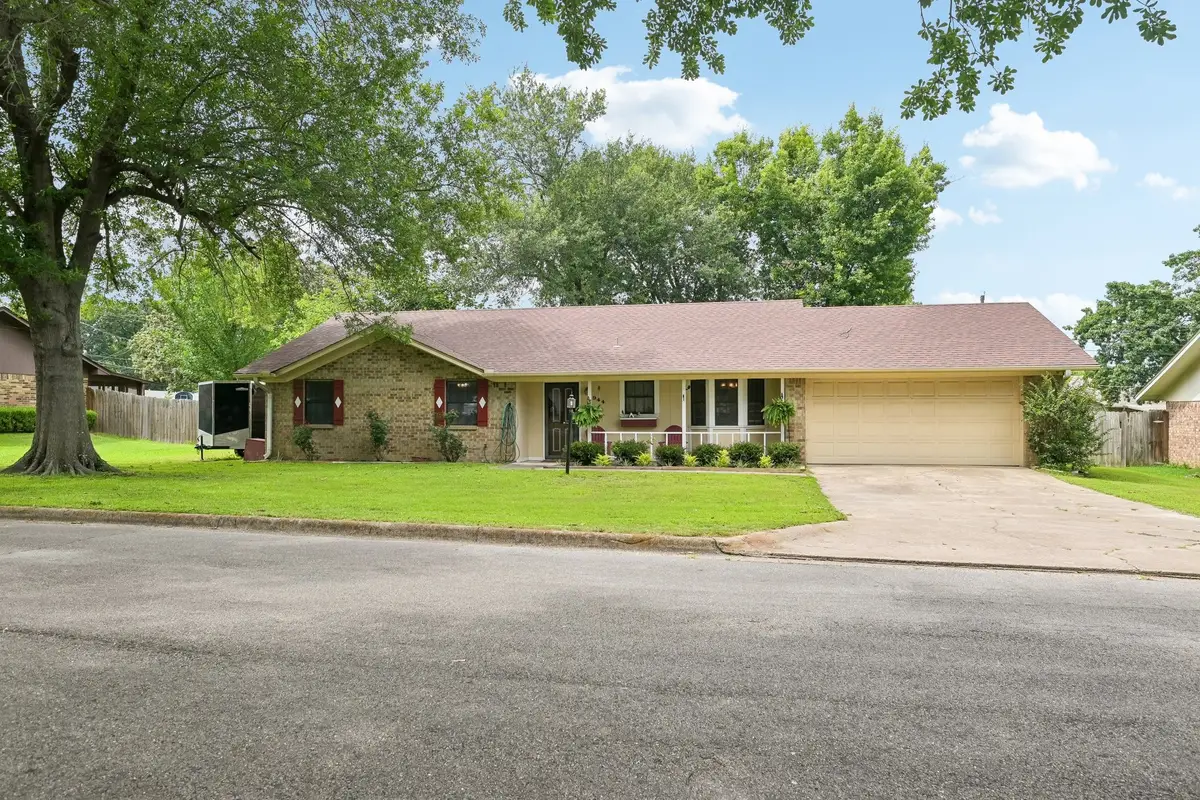 944 Moore Street S, Sulphur Springs, TX 75482 - #1